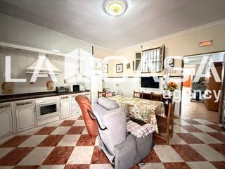 Casa  Calle real de utrera. Casa de dos plantas con terrazas, patio y cochera en zona real u