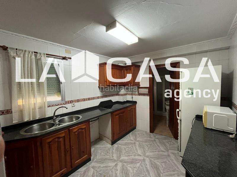 Foto 168eea9f-5209-45e8-b5e9-6d9f995f43dc. House with parking in La Motilla - Fuente del Rey Dos Hermanas