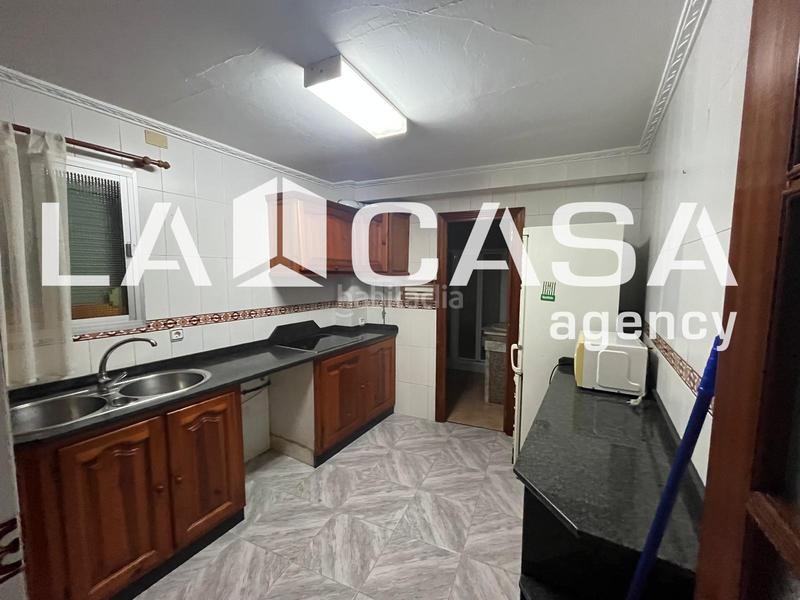 Foto 4d574f41-4918-460a-a84d-f38918b380d8. House with parking in La Motilla - Fuente del Rey Dos Hermanas