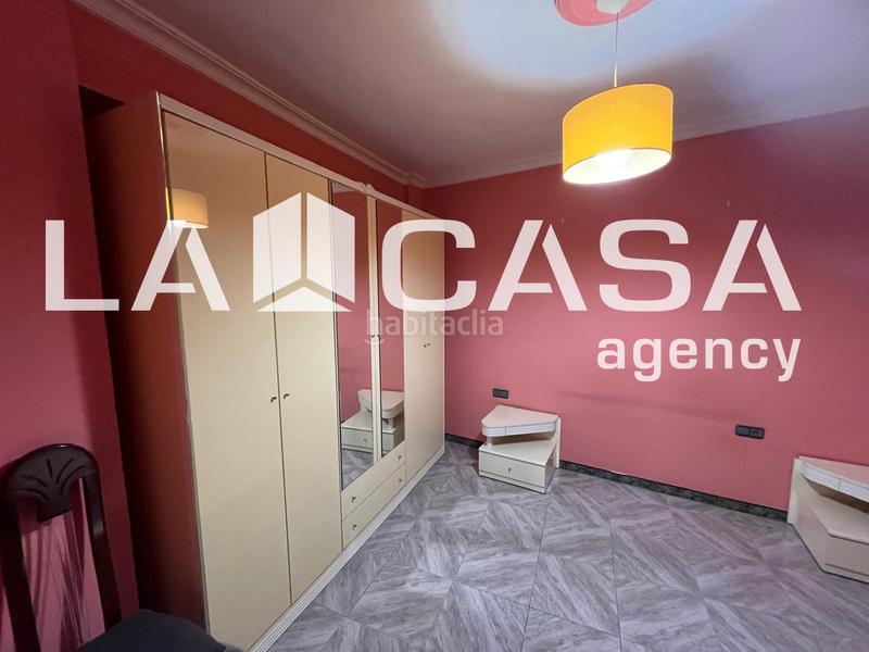 Foto a6ec232a-60f0-4345-953c-3301f06d4105. House with parking in La Motilla - Fuente del Rey Dos Hermanas