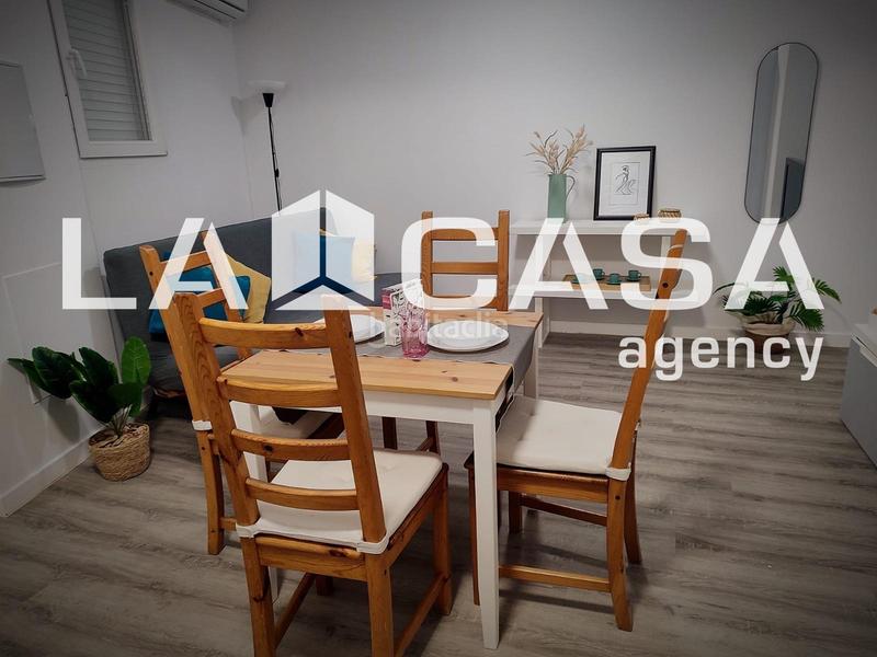 Foto a80306b6-af4b-4824-a4b7-3c58efe41697. Miete etagenwohnung in Bellavista Sevilla