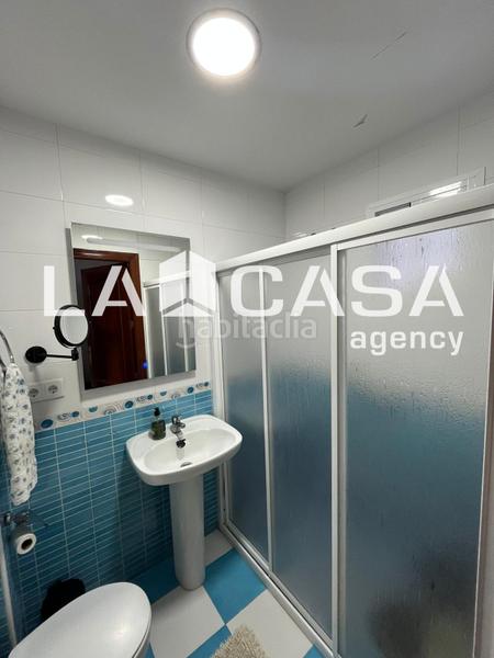 Foto 86635ff2-853f-471c-8917-a7d6cda7cf62. Casa adossada amb aparcament a La Motilla - Fuente del Rey Dos Hermanas