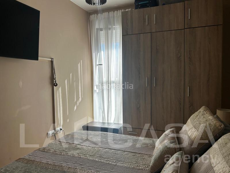 Foto 0d7dd0fa-4aff-438c-b47e-cbb8d6c6ce76. Appartamento con parcheggio in Entrenúcleos Dos Hermanas