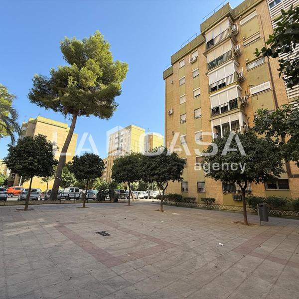 Foto b9a1e097-dc21-440d-9548-f18f16610dbb. Appartamento con riscaldamento in Pino Montano - Consolación Sevilla