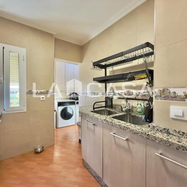 Foto ef03112f-e1f0-4af0-a20f-b5fcbc7b76ec. Appartement avec chauffage dans Pino Montano - Consolación Sevilla