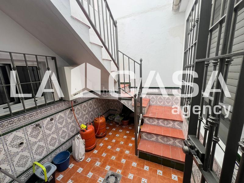 Foto 76153cce-37bd-4ed1-9db4-4d91608aafd9. Maison avec parking dans Centro - Doña Mercedes Dos Hermanas