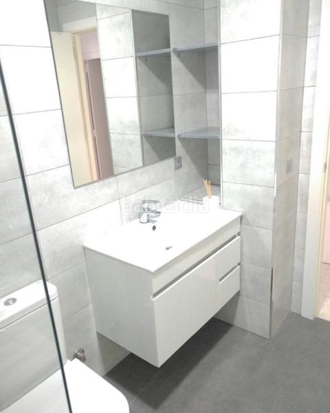 Foto 1a088000-e8b6-4b7c-8b6d-d45209c4a6f4. Appartamento in El Torrejón - El Cerezo Sevilla