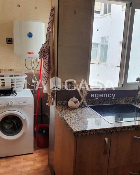 Foto 53d30192-a380-4b60-95f3-6263a3f2cf6f. Appartamento in El Torrejón - El Cerezo Sevilla