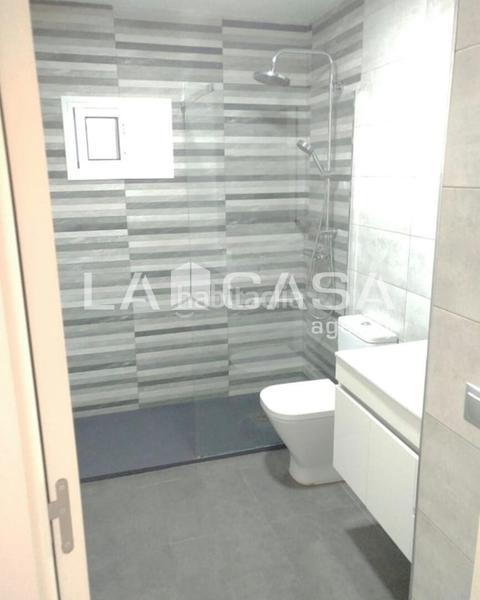 Foto 94f801cd-febe-4295-8ddf-e75c216d910b. Flat in El Torrejón - El Cerezo Sevilla