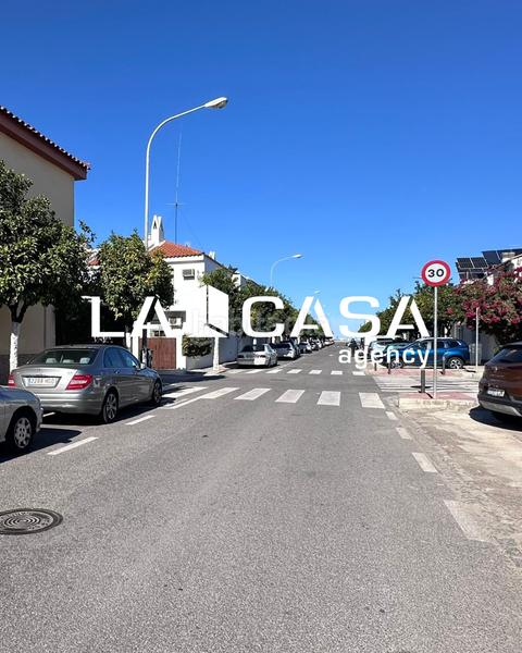 Foto 77d4b702-3389-4216-b25f-a23c15e83e05. Reihenhaus mit pool in Urbadiez - Entrepuentes Sevilla