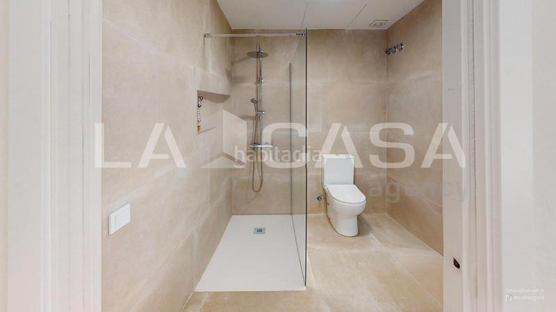 Foto ebca220b-bc4b-46fa-8969-46e96edb3aa2. Planta baixa amb calefacció a Aiora Valencia