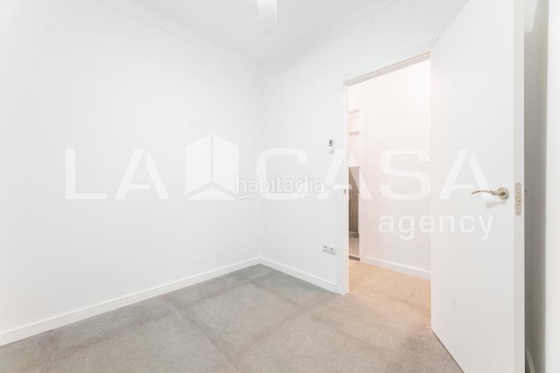 Foto a7ea8ecf-a942-4dab-8ec1-cb26359c407f. Appartamento in Torrefiel Valencia