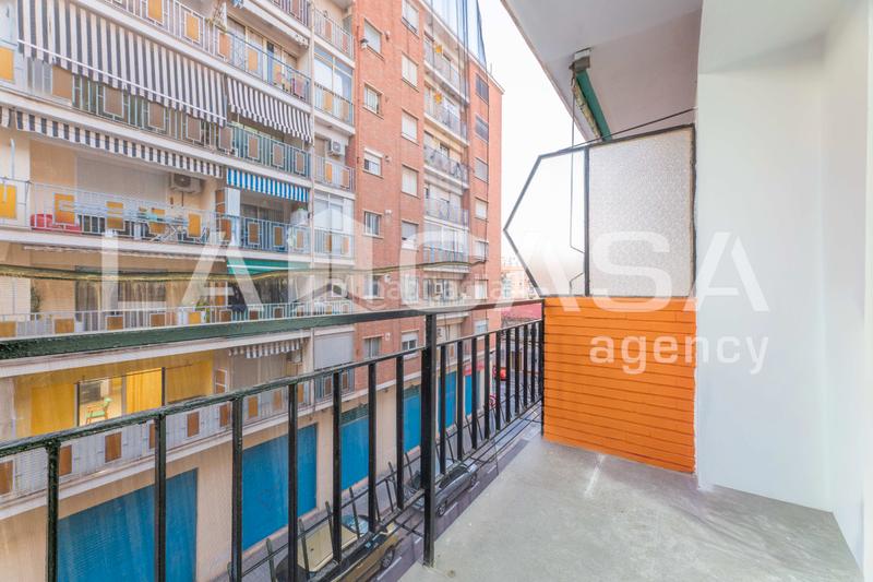 Foto f025cb7a-20d2-428d-b32c-1ceaba810468. Appartamento in Torrefiel Valencia