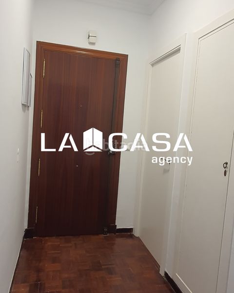 Foto a14cd0f7-f6c3-4ff9-9069-1ebd4c0d837b. Pis a Triana Este Sevilla