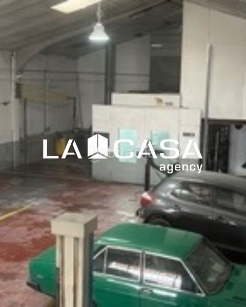 Foto a6eae563-b040-4bcb-963d-69ab0237bb7c. Fabrikhalle in Rinconada (La)