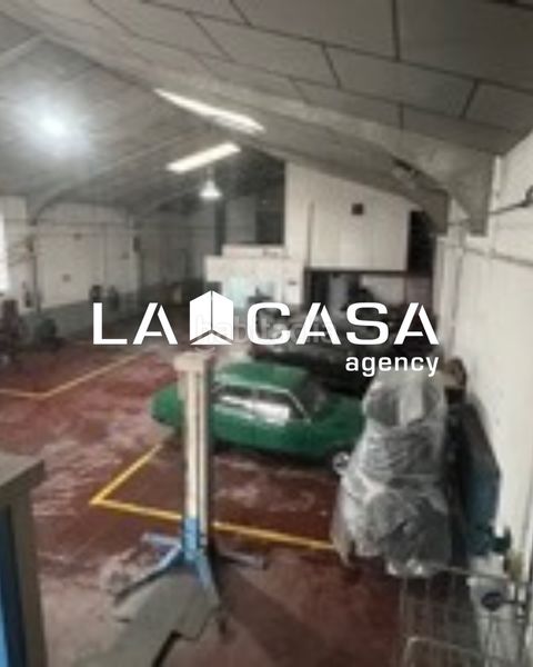Foto a8dad26d-b3d2-4eb4-90c0-d9c69fdb593f. Industrial building in Rinconada (La)