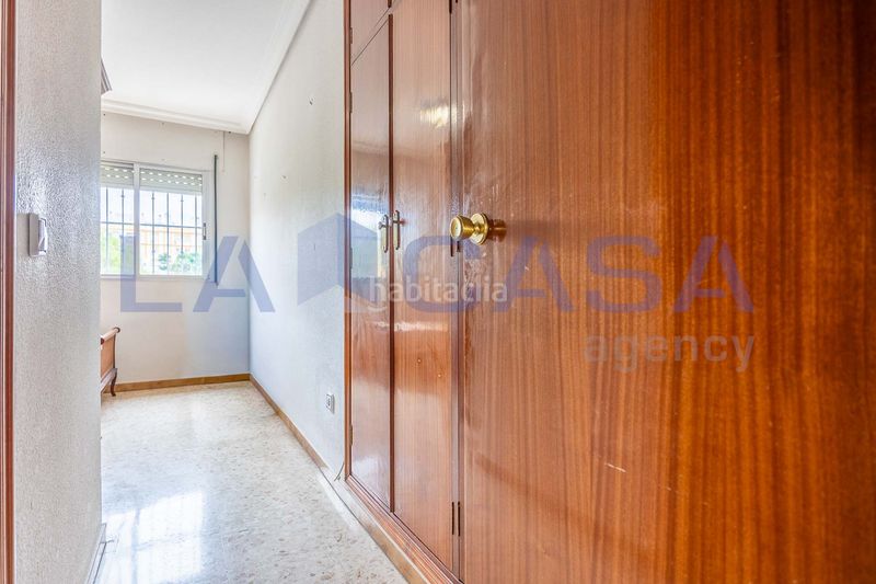 Foto e8f63050-51f9-45ca-bc57-4c1b055ff3c8. Pis a San Carlos - San José Sevilla