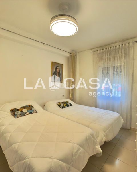 Foto 0ba0e62d-23d6-4763-86d0-cfe54bb5aa83. Piso en El Torrejón - El Cerezo Sevilla