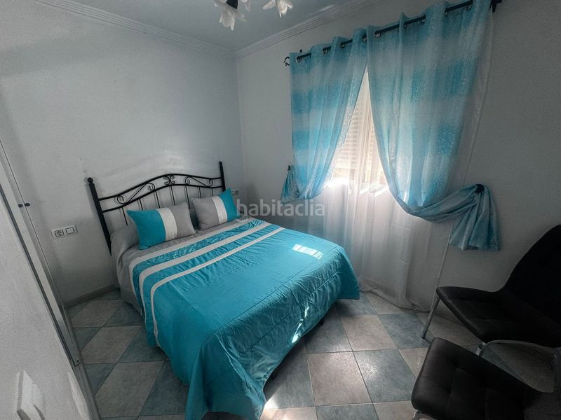 Foto dfe3d0fb-c704-4d52-87ca-1ca711997d94. Piso en Los Pájaros Sevilla