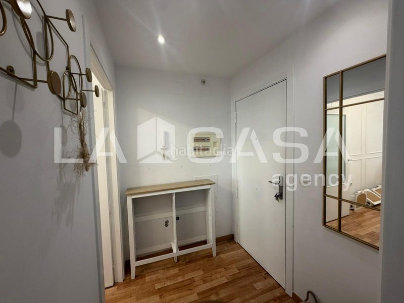 Foto 15818415-0fdf-48ff-932b-183a37d5daf2. Pis amb aparcament a Entrenúcleos Dos Hermanas