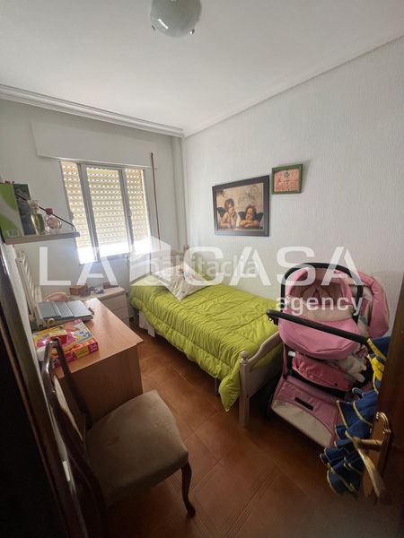 Foto 791cc7a2-bb87-4cef-8245-658e41cf47f2. Piso en Arco Norte - Avda España Dos Hermanas