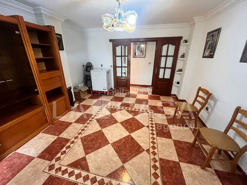 Foto 00dde80e-ac2e-4e9f-8315-3eda4b435ece. Pis a San Bernabé Algeciras