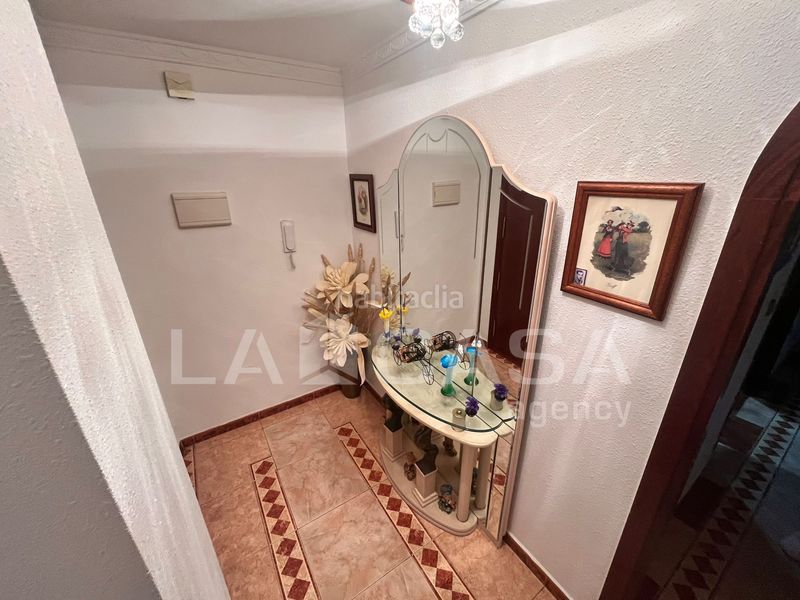 Foto 63b549f2-ddd9-4639-88ee-5f0a59fe5e53. Pis a San Bernabé Algeciras