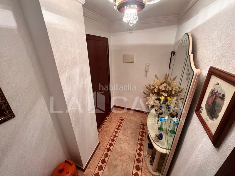 Foto bf021b7d-0879-4577-b973-b6b02c8cafdf. Pis a San Bernabé Algeciras