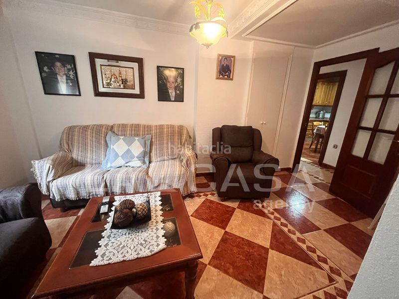 Foto e4c17bc2-a0a7-47a7-b1b8-c942ebfcd83c. Pis a San Bernabé Algeciras