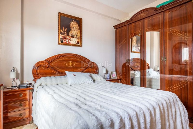 Foto 5737569e-a9c0-4353-b18f-06aa1729e010. Piso en Juan XXIII - Rochelambert Sevilla