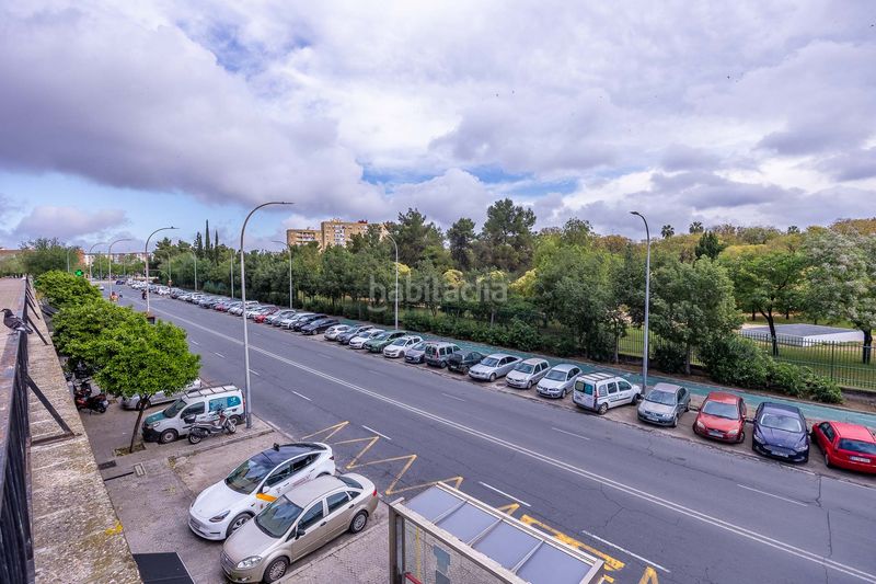 Foto 8ae390c7-bbc9-40e7-8e8d-4ddd43ecee0e. Piso en Juan XXIII - Rochelambert Sevilla