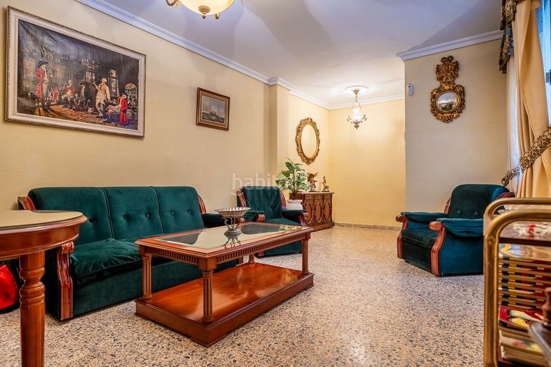 Foto a1e368b7-cbc5-4fd5-8b40-3277ed4440ef. Pis a Juan XXIII - Rochelambert Sevilla