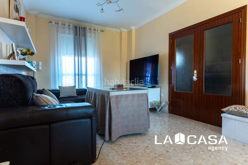 Foto 8f774e5d-e1b7-44ac-b3c5-f391bddaae64. Casa adosada en Vista Azul - Consolación Dos Hermanas