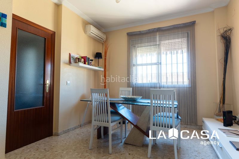 Foto 94d53c32-06f0-4e74-a1ec-2bf56ea394b5. Casa adosada en Vista Azul - Consolación Dos Hermanas