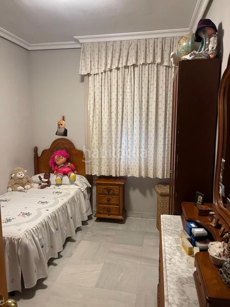 Foto c4242bee-2468-465c-bed3-09fe1c9977be. Pis amb aparcament a San Pablo Sevilla