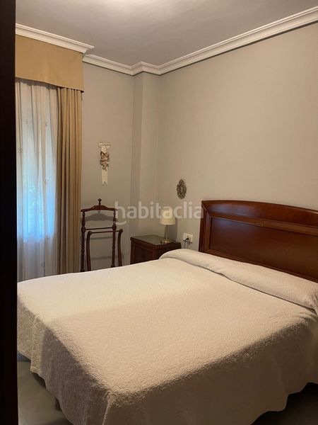 Foto f04624b8-2a7f-49e3-ab75-33f29d643255. Pis amb aparcament a San Pablo Sevilla