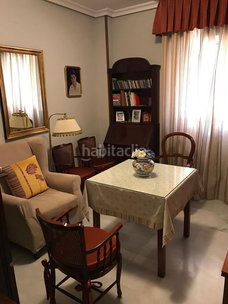 Foto f3791b22-7c7b-45c3-a246-b86311db9a7e. Pis amb aparcament a San Pablo Sevilla