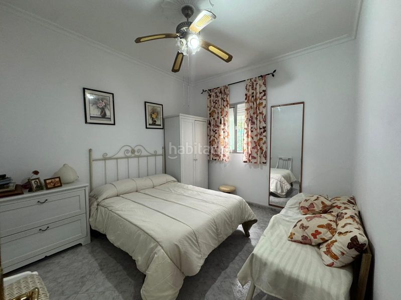 Foto 24ab7cab-2b21-42bb-9f1a-9788064a9a9b. Xalet amb aparcament piscina a Carmona