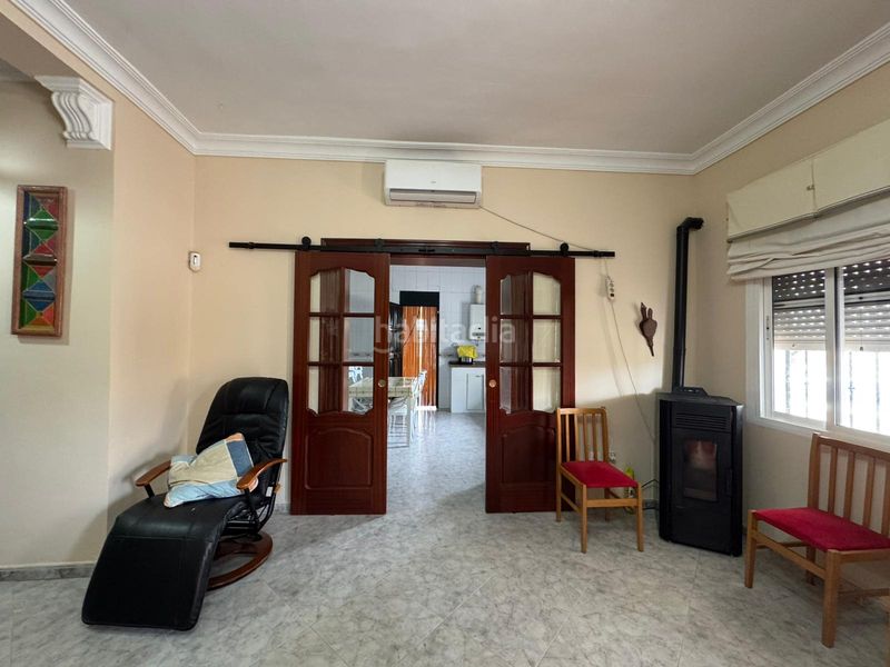 Foto 6c800788-25e5-4b36-8795-19e337202ffd. Xalet amb aparcament piscina a Carmona