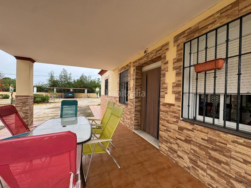 Foto 992eff9b-9180-43dc-9fe0-52bb728a6937. Xalet amb aparcament piscina a Carmona