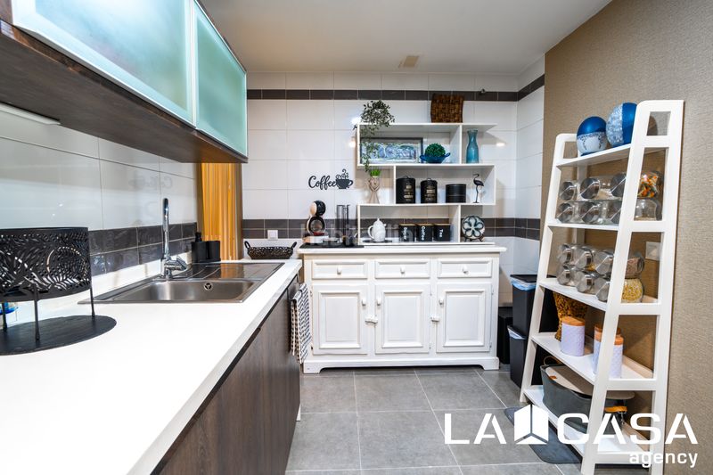 Foto 710954c5-f899-4010-84cf-806dca48b1da. Pis amb aparcament piscina a El Arenal - La Pólvora Dos Hermanas