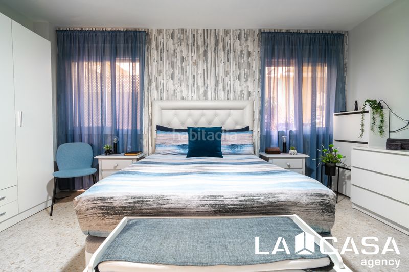 Foto ff4916e6-b1fb-486a-8c6c-90c3205f8d84. Pis amb aparcament piscina a El Arenal - La Pólvora Dos Hermanas