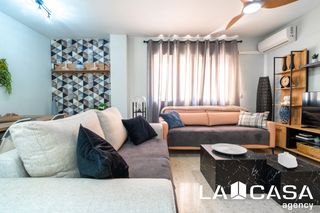 Pis a El Arenal - La Pólvora. Piso amplio con garaje, trastero, patio y piscina comunitaria en