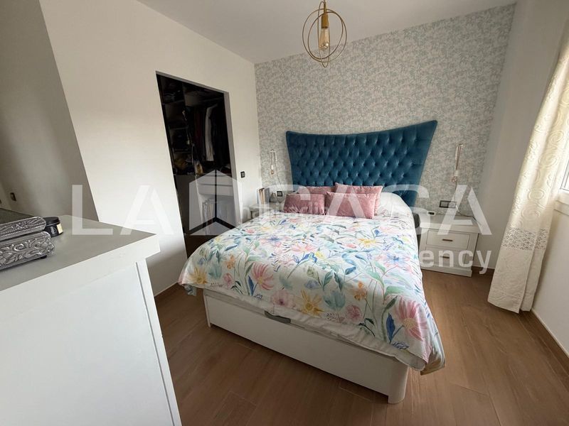 Foto d61a1248-b6c0-4c05-85b4-70d7727db25f. Casa adossada amb calefacció aparcament a Avenida de Europa Montequinto