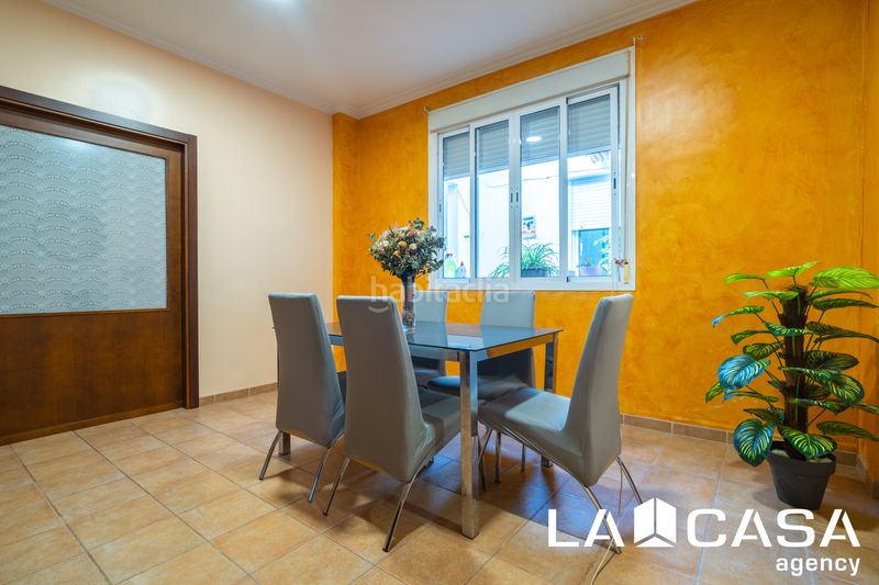 Foto 717d22e9-6774-4bb4-903e-001228874cd8. Casa a Centro - Doña Mercedes Dos Hermanas