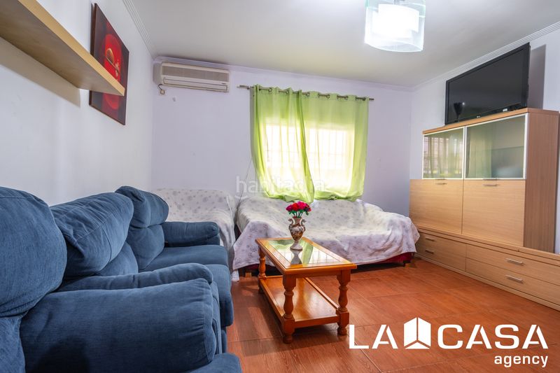 Foto e5be03aa-d002-4b22-9ff0-4af249ba9d85. Planta baixa a Arco Norte - Avda España Dos Hermanas