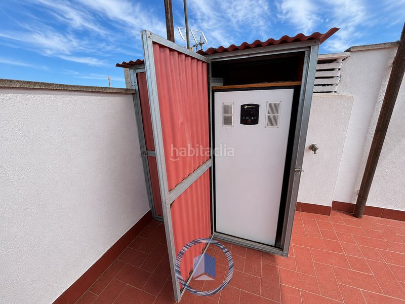 Foto ee940169-321c-4cb0-ac13-3d92919a6e39. Casa pareada en Avenida de Europa Montequinto