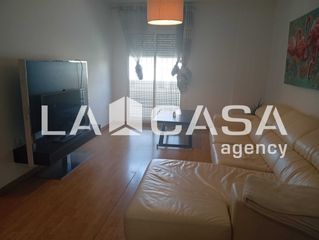 Lloguer Pis a Centro - Doña Mercedes. Piso en alquiler en planta baja.