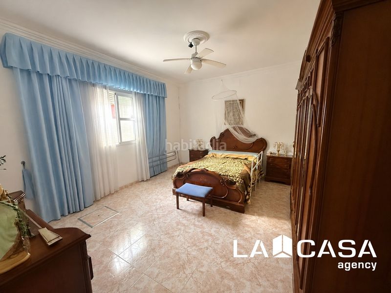 Foto de321aa7-e99f-4b56-b6ad-205360718829. Casa a Centro - Doña Mercedes Dos Hermanas