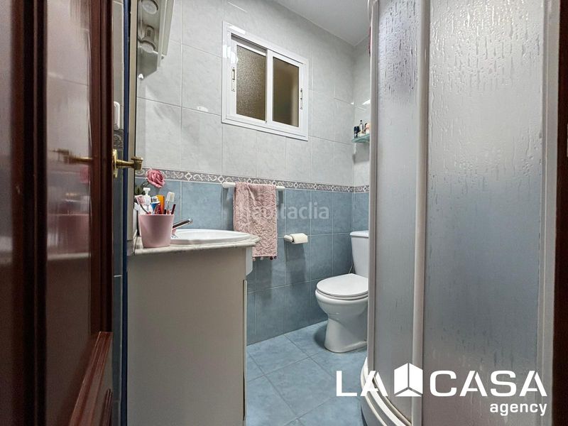 Foto b0a8b419-d562-43d9-9f43-1d76d711d36d. Casa amb aparcament a Vista Azul - Consolación Dos Hermanas